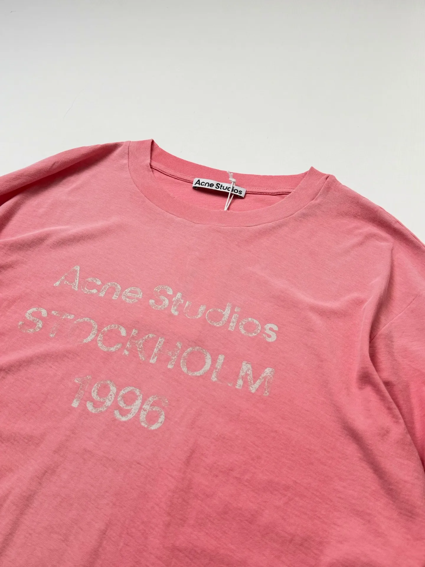 Acne Studio T 145g/㎡ 85 15 ， ， Breathable ， ， ， ， ， ； Retro ； 、 ， ， Retro ， 、 ， ， Retro Size：S/M/L/XL